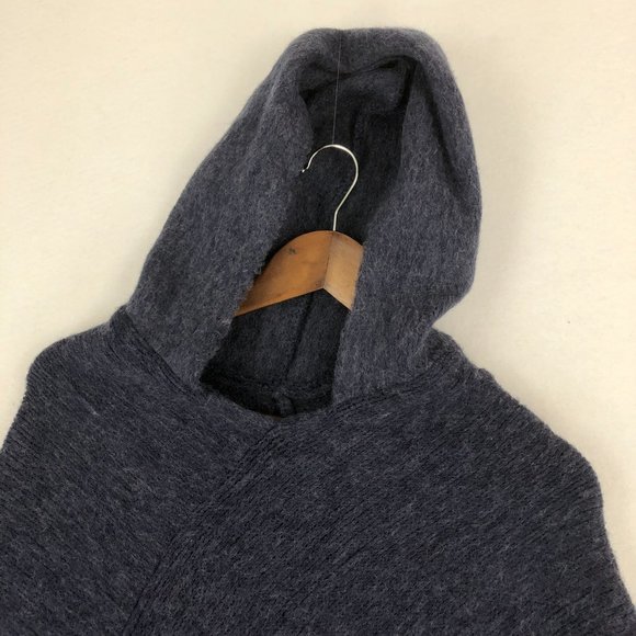 GM NWT Women's One Size Grey Blue Striped Hooded Fringe Trim Poncho Sweater - Picture 2 of 8